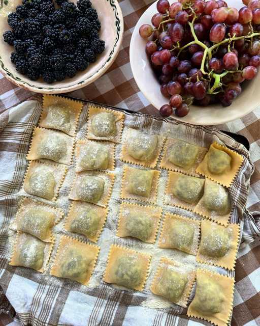 Mali jestivi paketići. 😃
@esthermclark 

#ravioli #food #punkuferhr