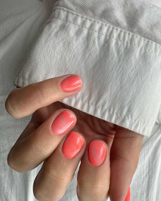 Neon marble, slatki i ljetni! ☀️🍊🧡🍹
#manicure #newnails #zadovoljnahr